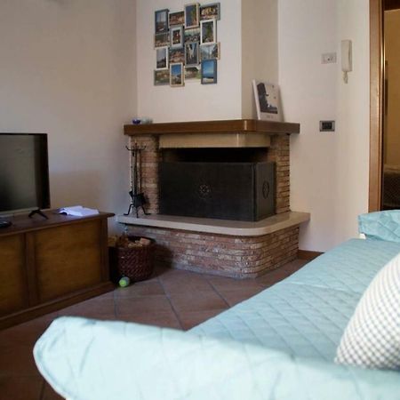 Casa Francesca Apartment Gargnano Luaran gambar